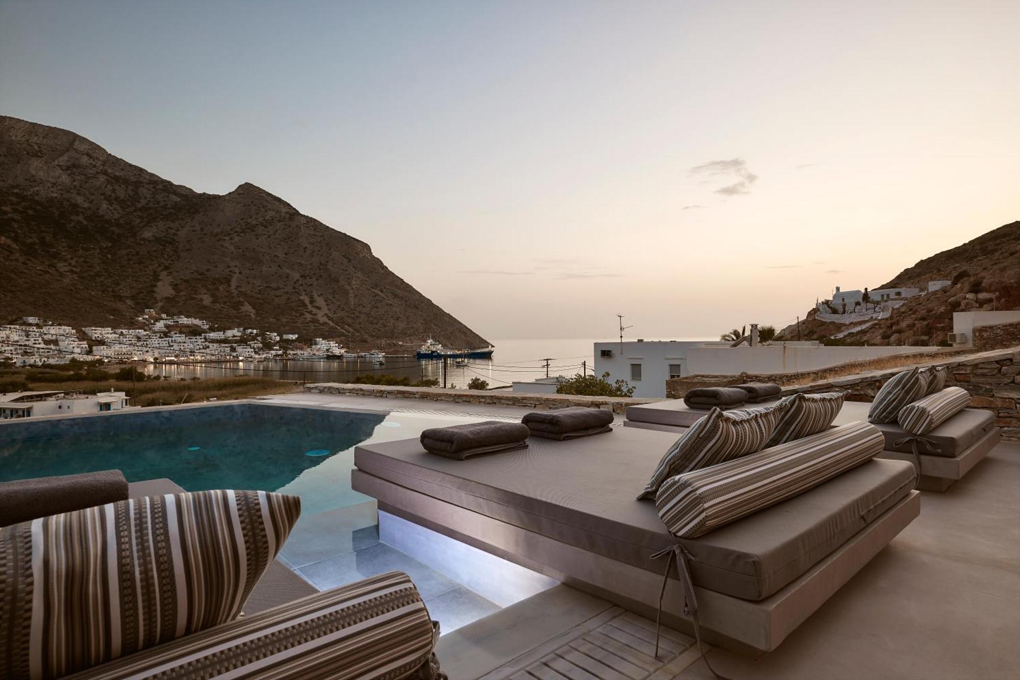 Arcos Suites Sifnos Камараи Экстерьер фото