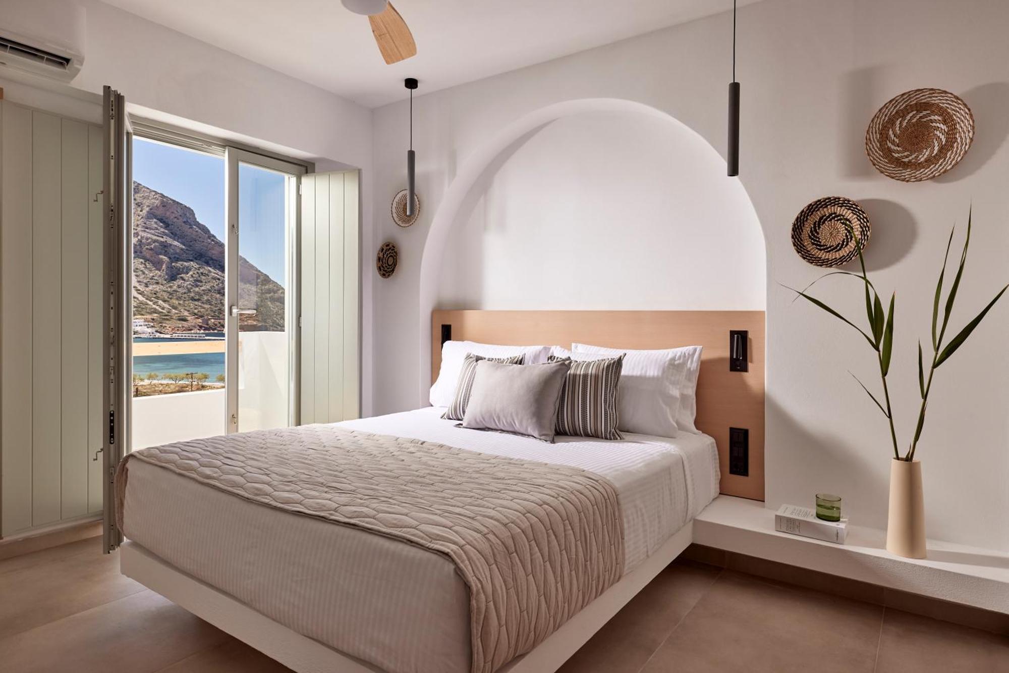 Arcos Suites Sifnos Камараи Экстерьер фото