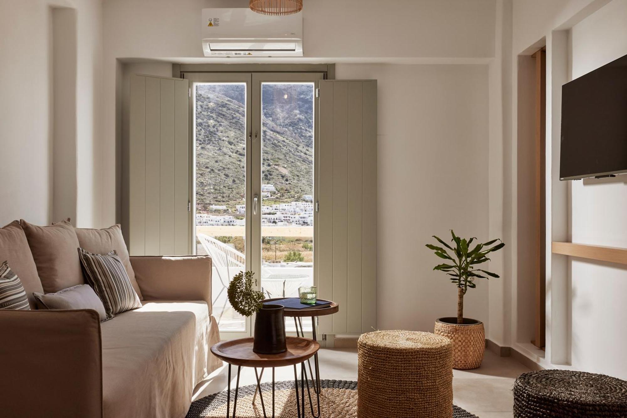 Arcos Suites Sifnos Камараи Экстерьер фото