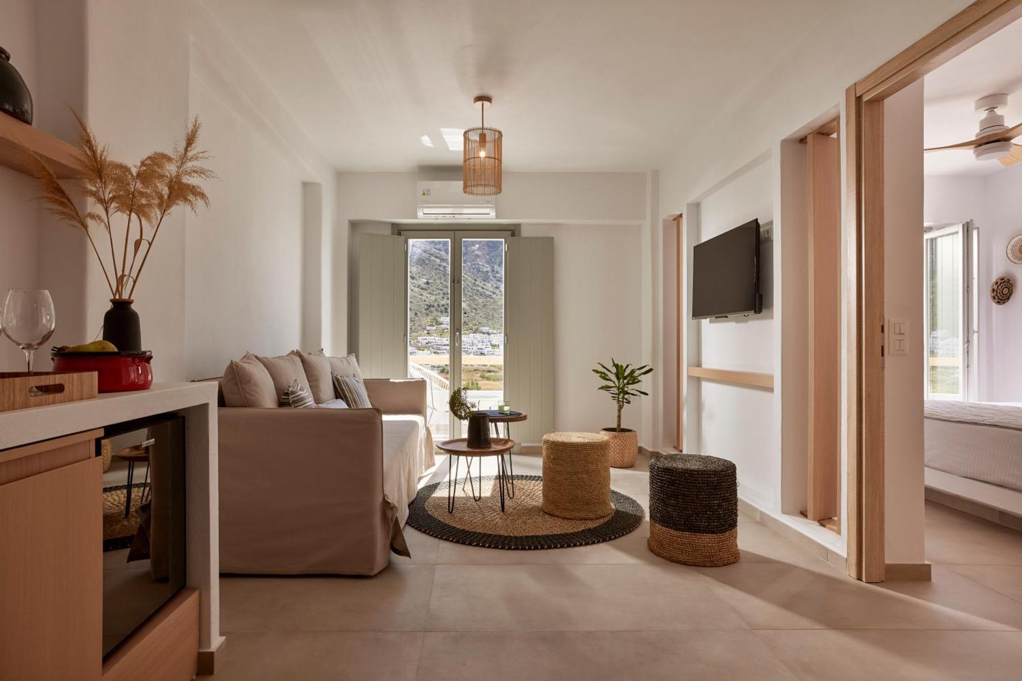 Arcos Suites Sifnos Камараи Экстерьер фото